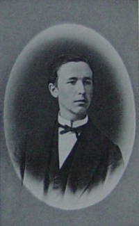 Edmond jeune